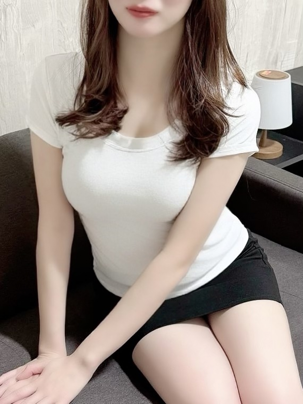 ＠琥珀(こはく)さん(30）新大阪駅前ルーム